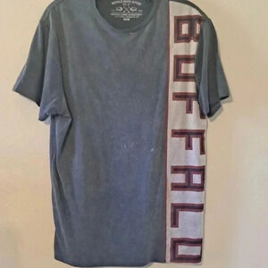 Buffalo David Bitton T-Shirt Size Medium EUC